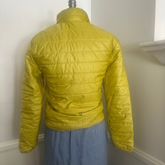 Women's Yellow Quilted puffer Jacket - Picture 6 of 8